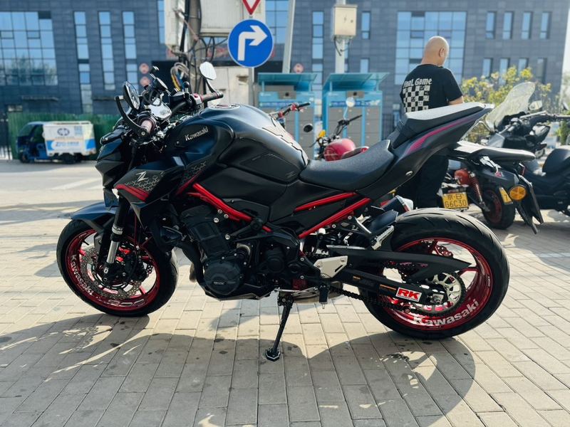 二手川崎Z900