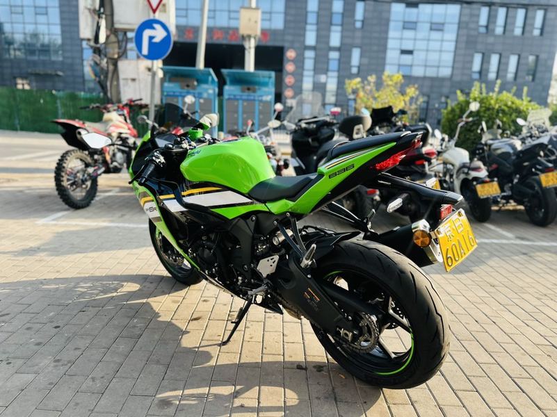 二手川崎Ninja ZX-6R 
