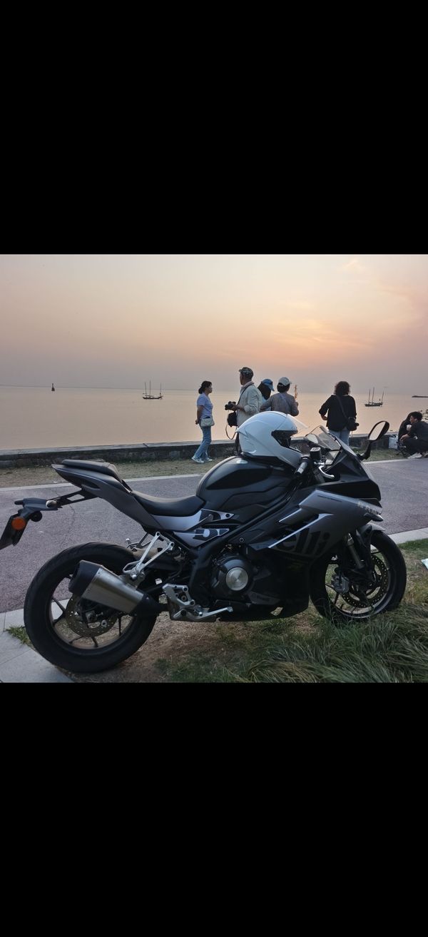 二手贝纳利龙卷风 Tornado 252R