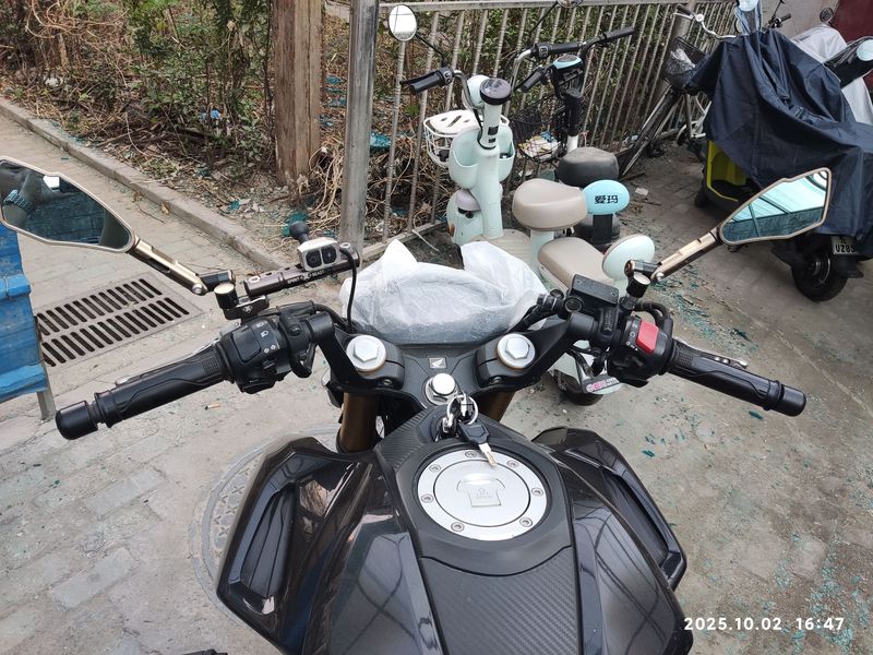 二手五羊本田CB190R 暴锋眼