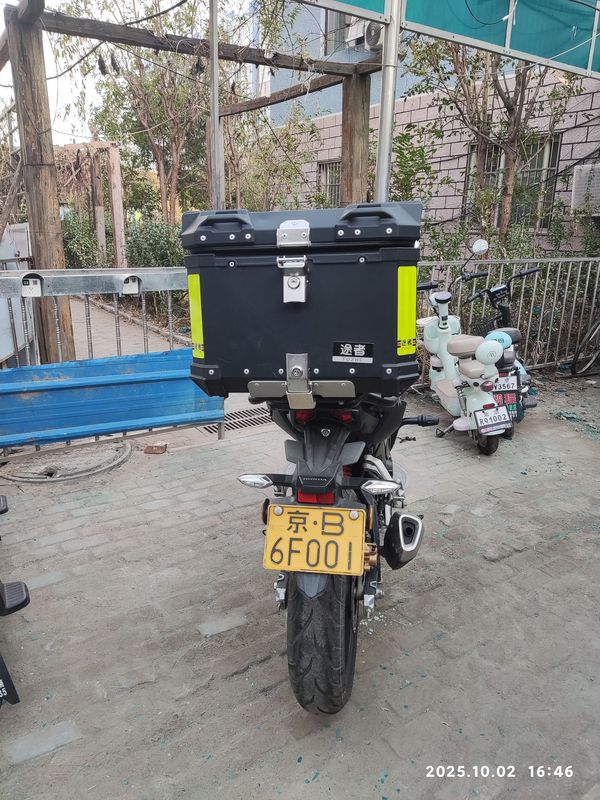 二手五羊本田CB190R 暴锋眼