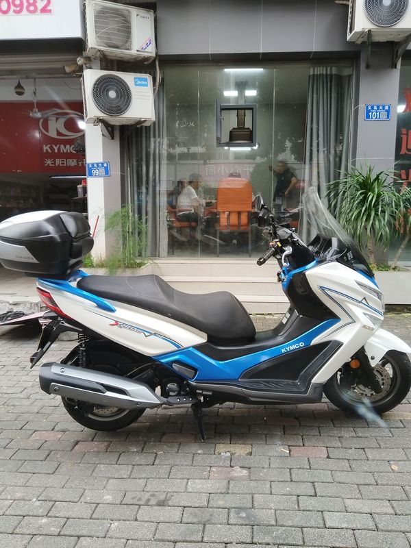 二手光阳Xciting 300i