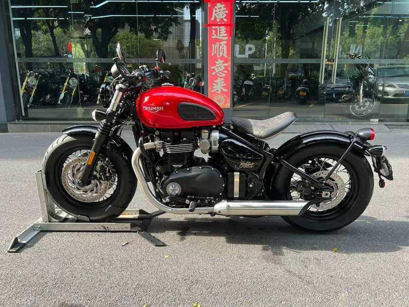 二手凯旋Bonneville Bobber