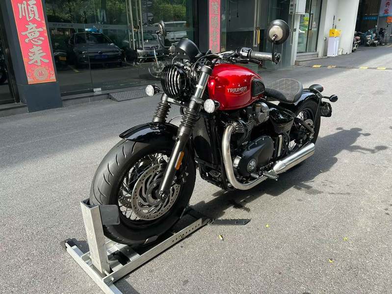 二手凯旋Bonneville Bobber
