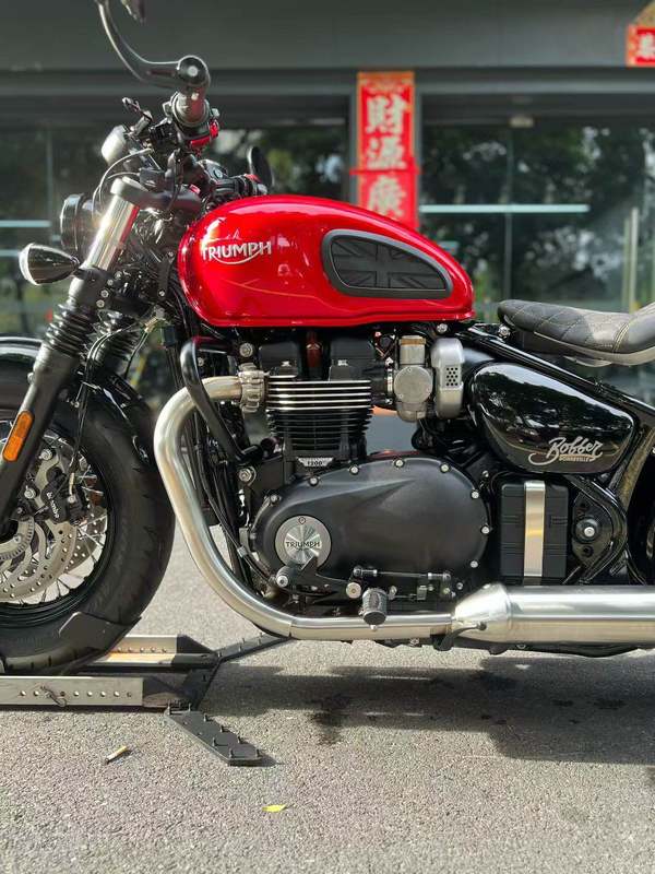 二手凯旋Bonneville Bobber