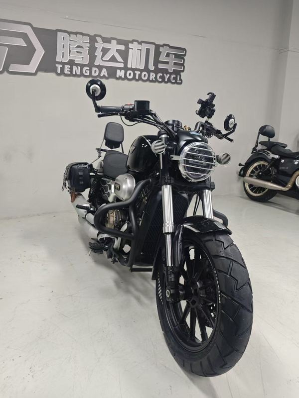 二手QJMOTOR闪300