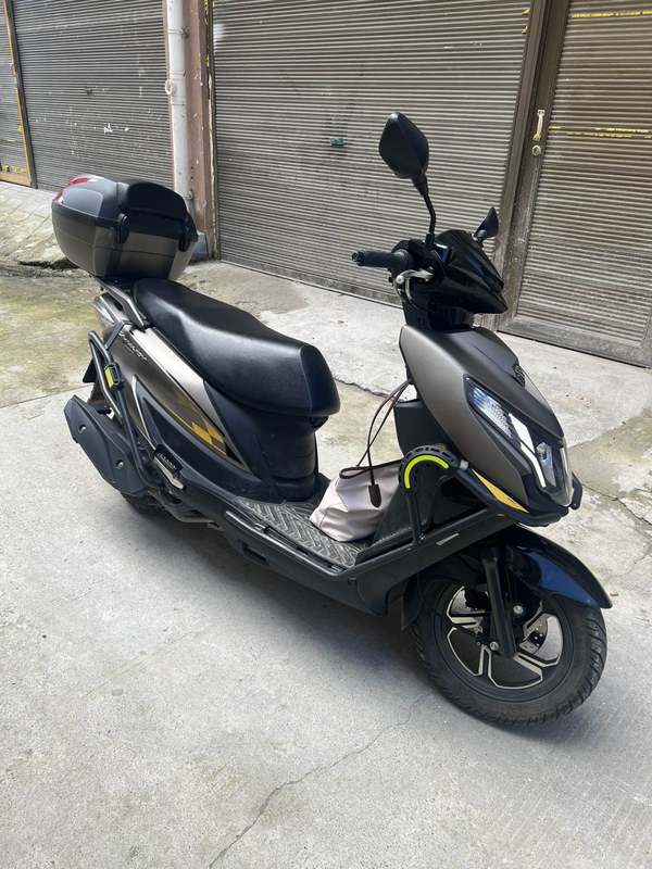 二手济南铃木优驿 UE125T