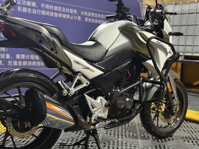 二手五羊本田猛鸷 CB190X
