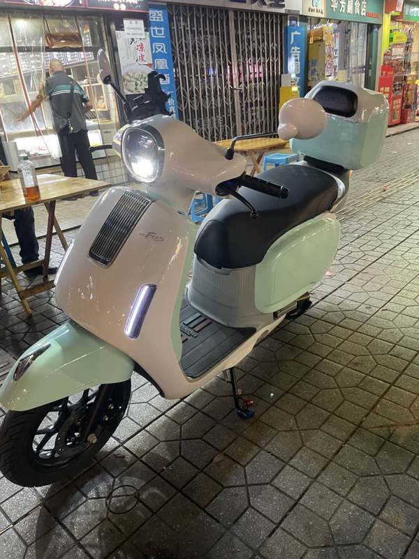 二手五羊本田NWF125