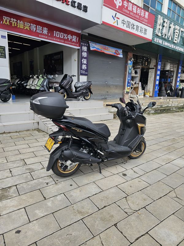 二手光阳赛艇 ST250