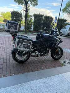 二手贝纳利金鹏 TRK502