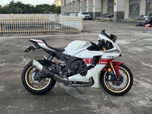 二手雅马哈YZF-R1