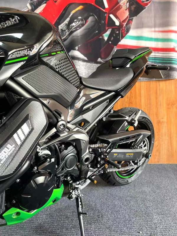 二手川崎Z900