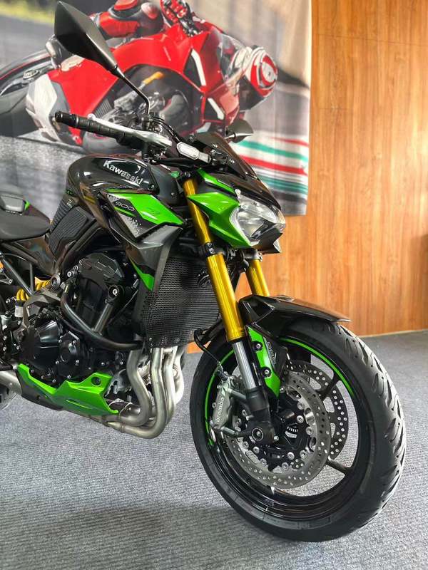 二手川崎Z900