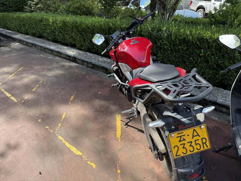二手本田CB400F