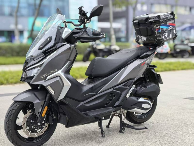 二手赛科龙RT150