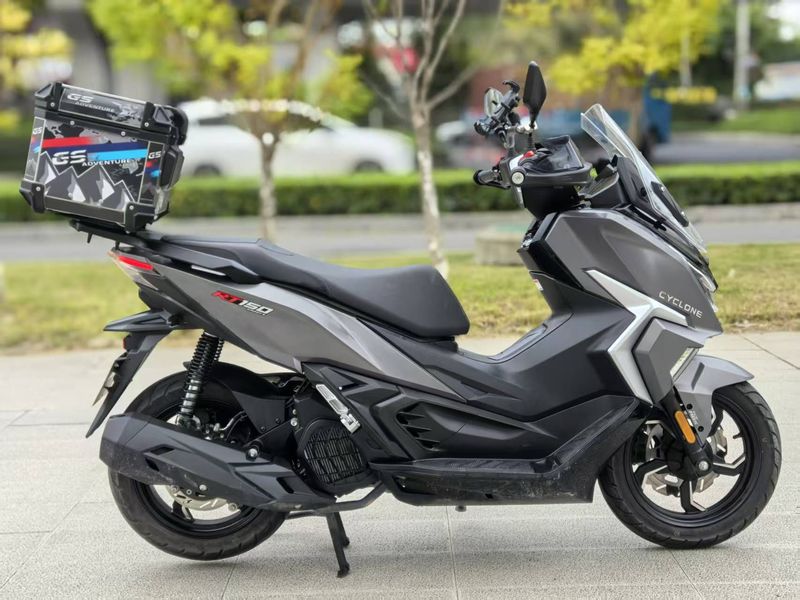 二手赛科龙RT150