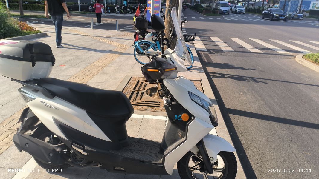 二手济南铃木优驿 UE125T