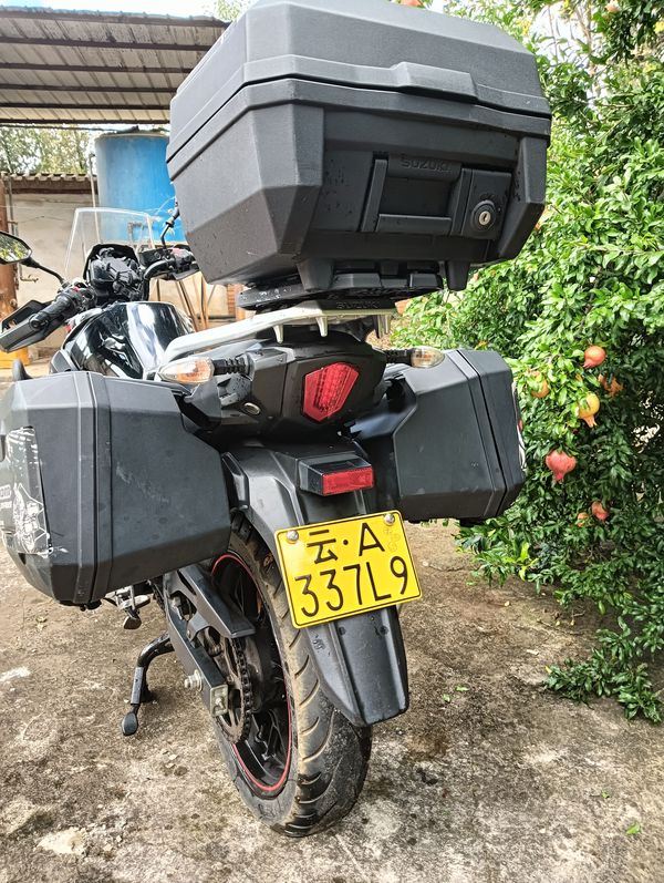 二手豪爵铃木DL250