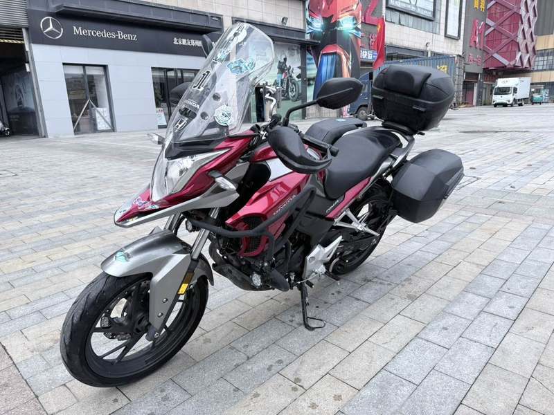 二手五羊本田猛鸷 CB190X