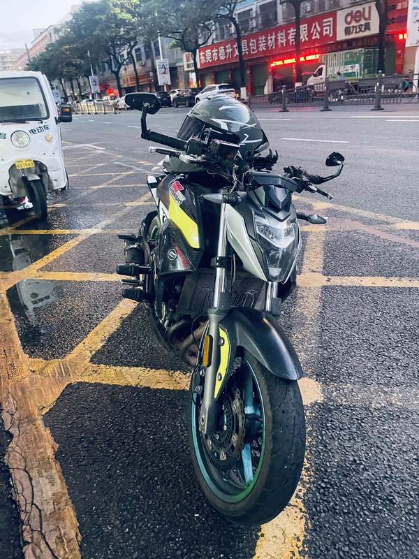 二手春风650NK