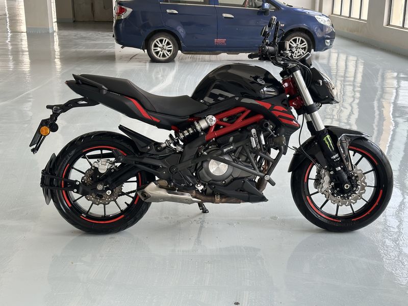 二手贝纳利蓝宝龙 BN302S