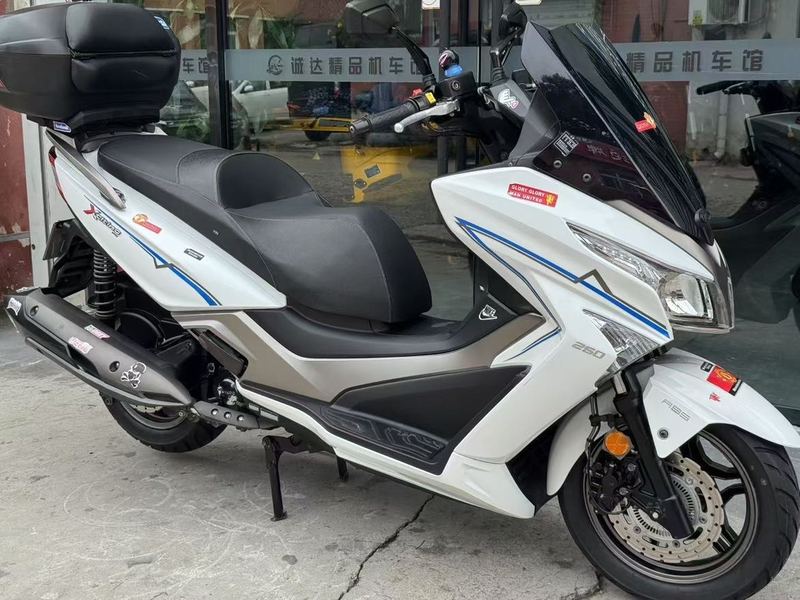 二手光阳赛艇 250