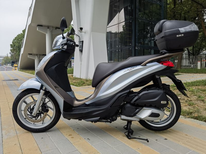 二手比亚乔Medley 150