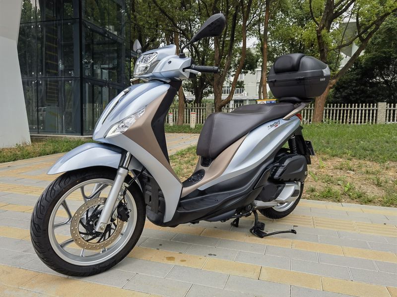 二手比亚乔Medley 150