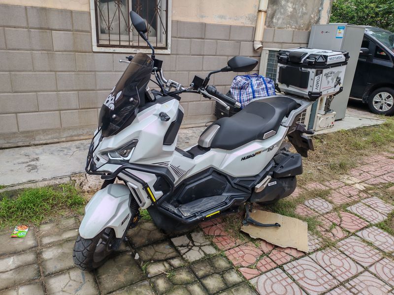 二手三阳哈士奇 Husky ADV150