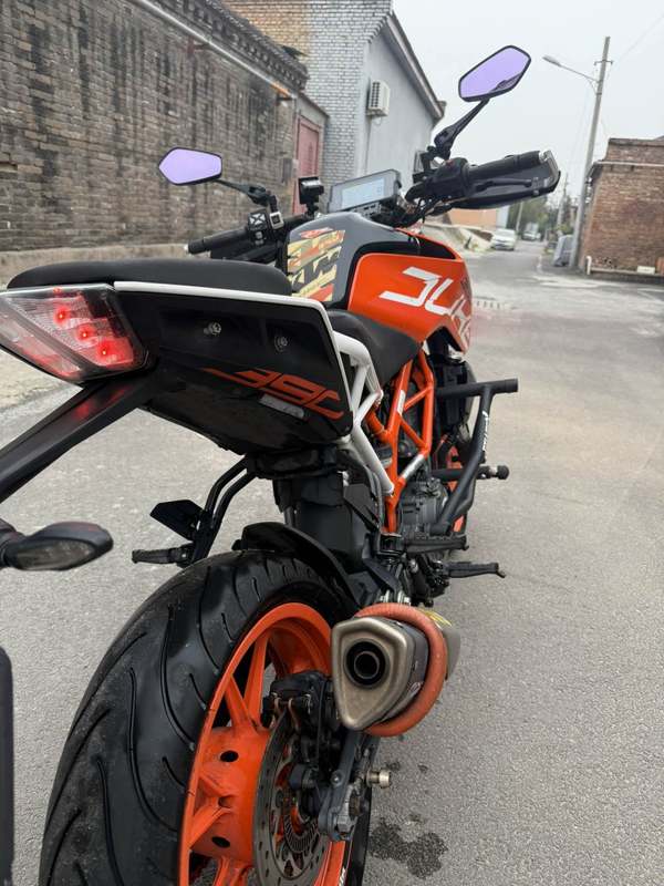 二手KTMR2R390 Duke