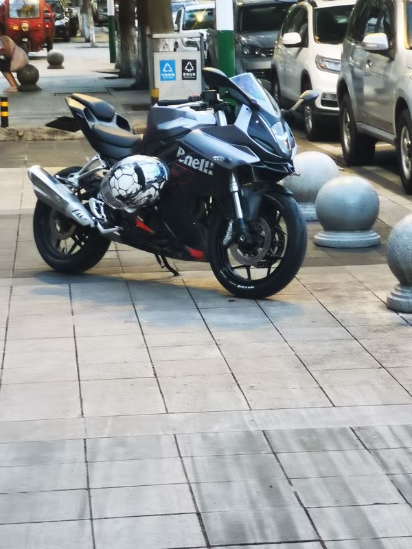 二手贝纳利龙卷风 Tornado 302R