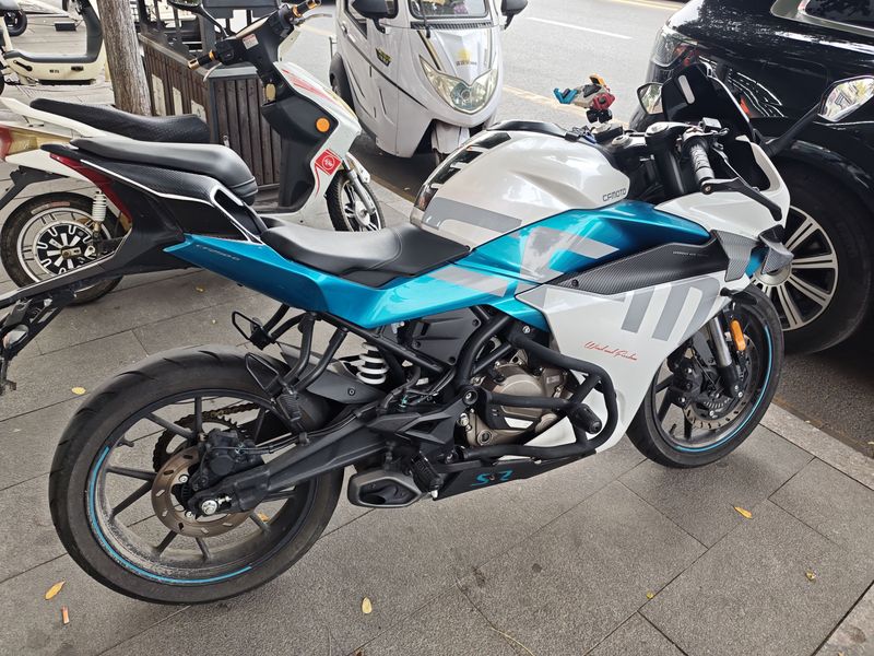 二手春风250SR