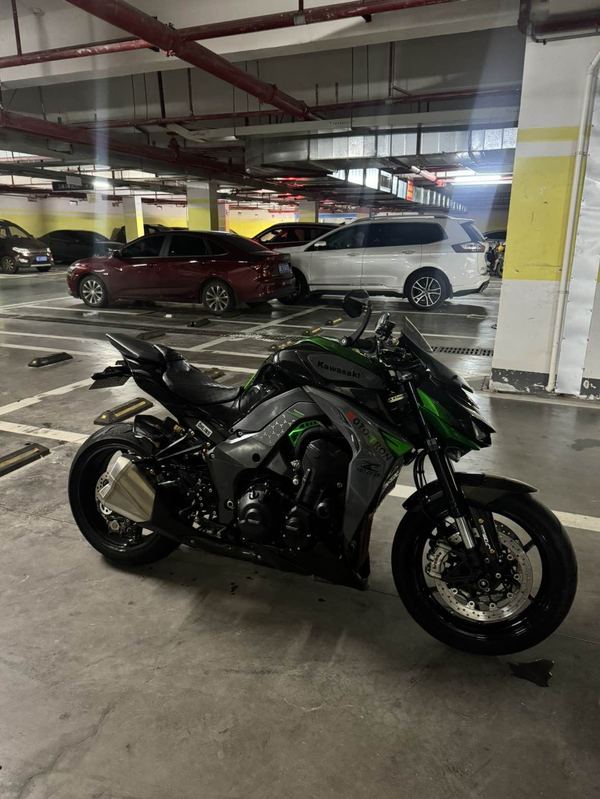 二手川崎Z1000