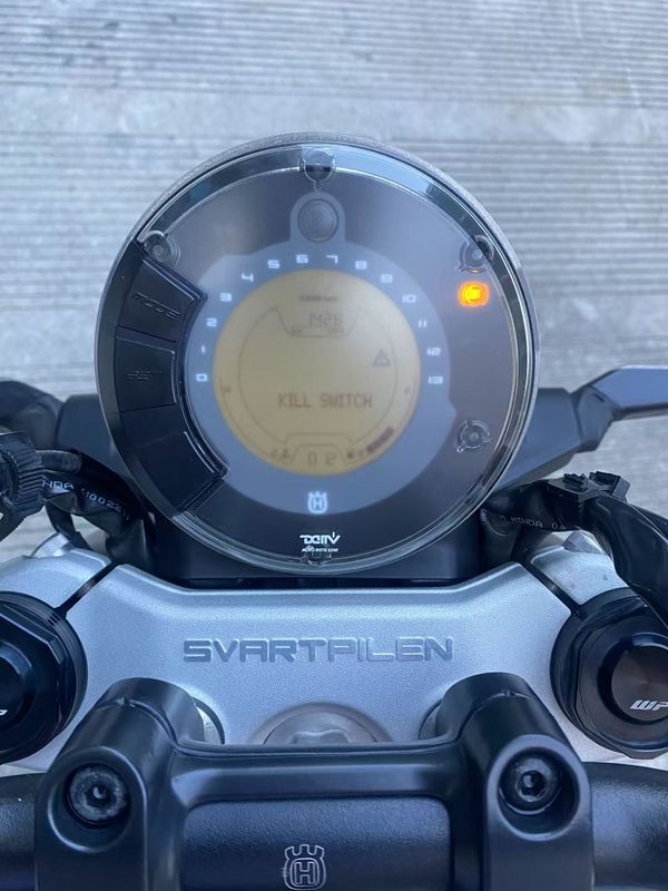 二手HUSQVARNA黑箭 401