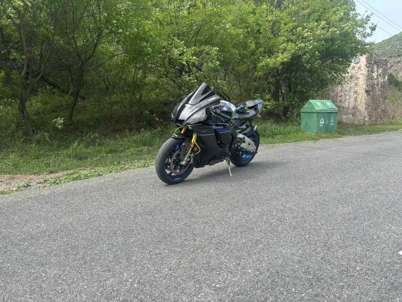 二手雅马哈YZF-R1