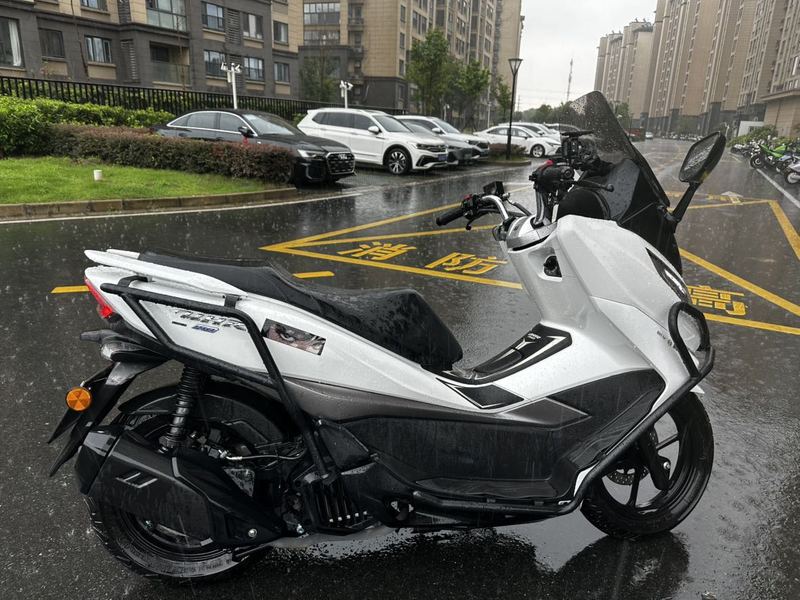二手豪爵UHR150
