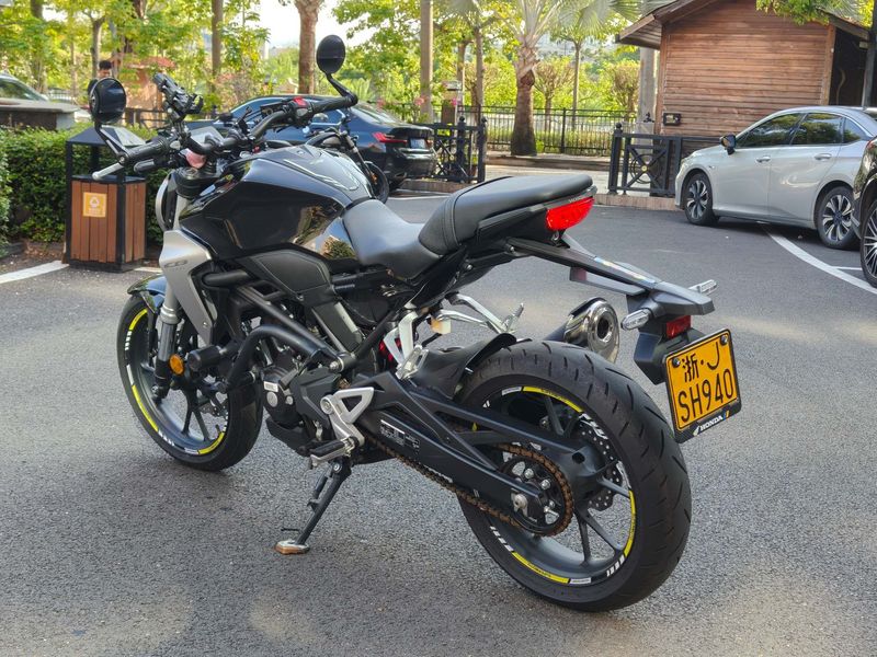 二手本田CB300R