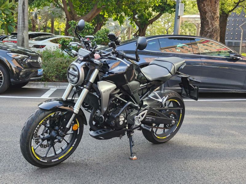 二手本田CB300R