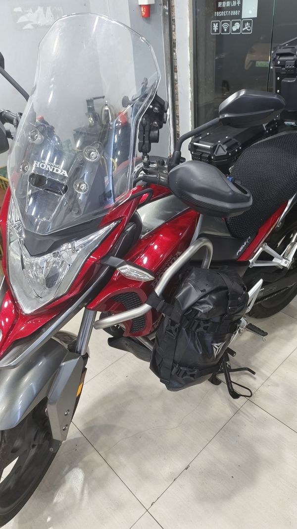 二手五羊本田猛鸷 CB190X