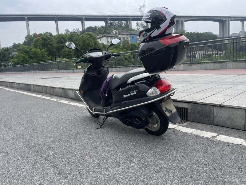 二手豪爵宇钻E 125