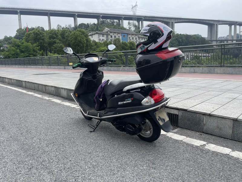 二手豪爵宇钻E 125