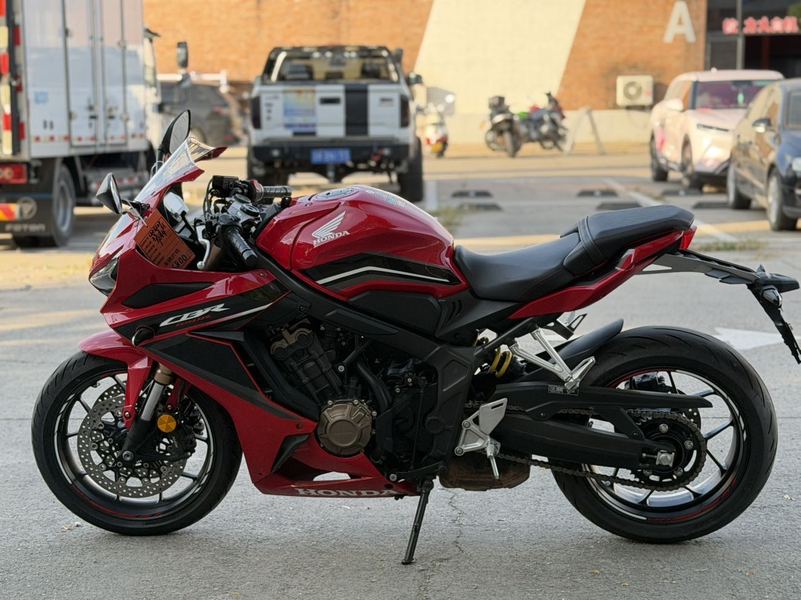 二手本田CBR650R