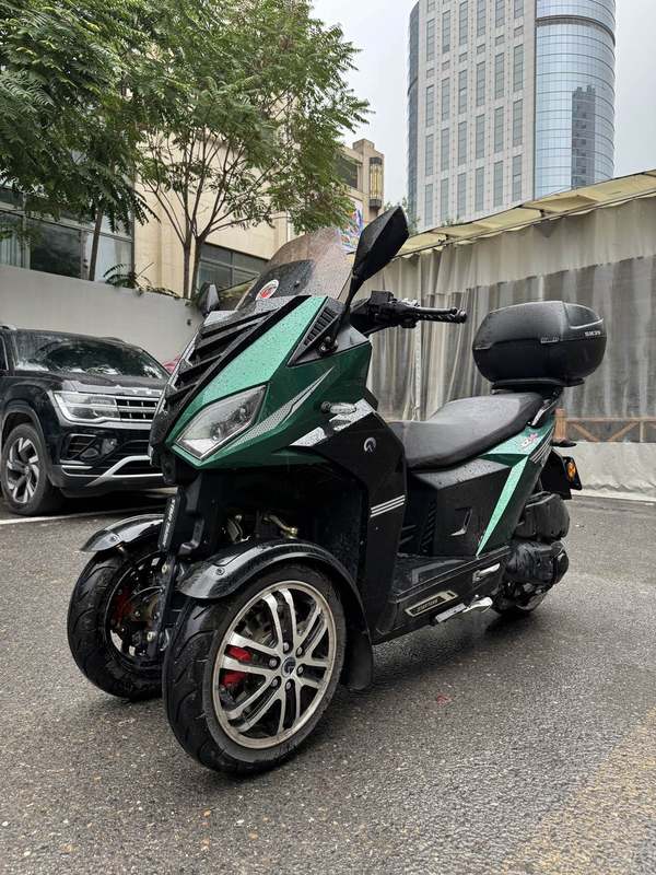 二手ADIVAAD7 150
