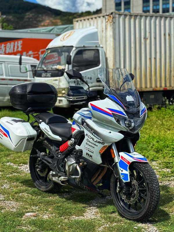 二手贝纳利302 Touring