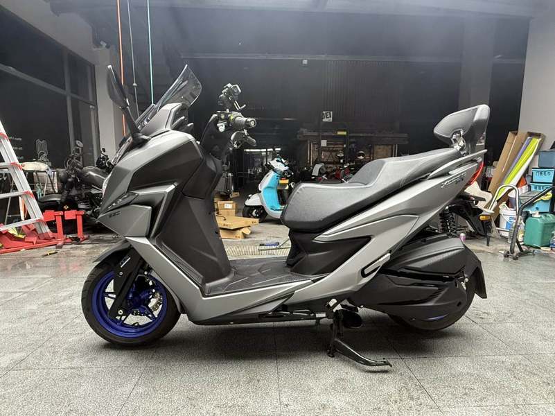 二手光阳赛艇 ST250