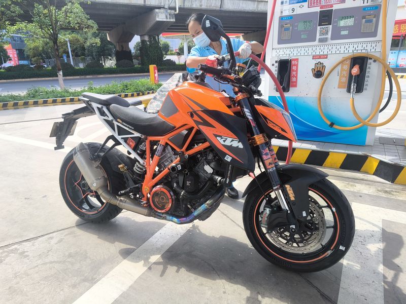 二手KTMR2R1290 Super Duke