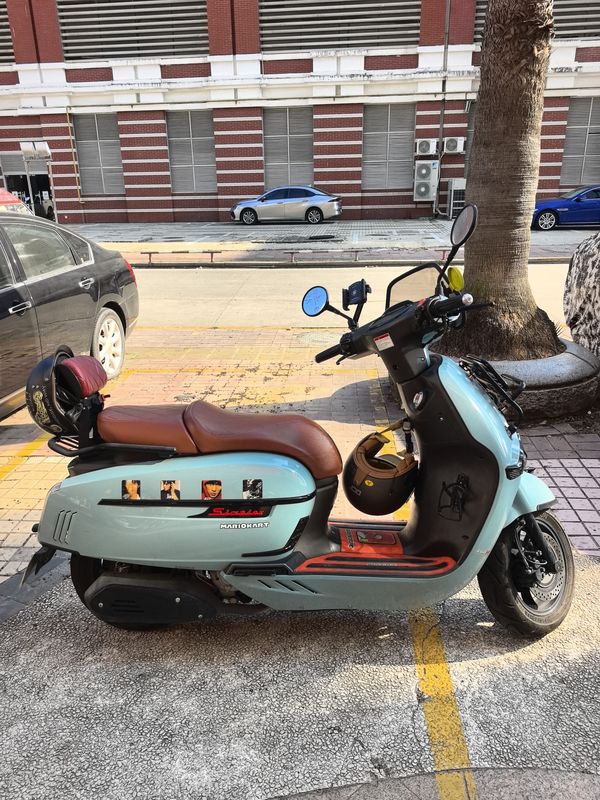 二手维多利亚Sixties 250Si
