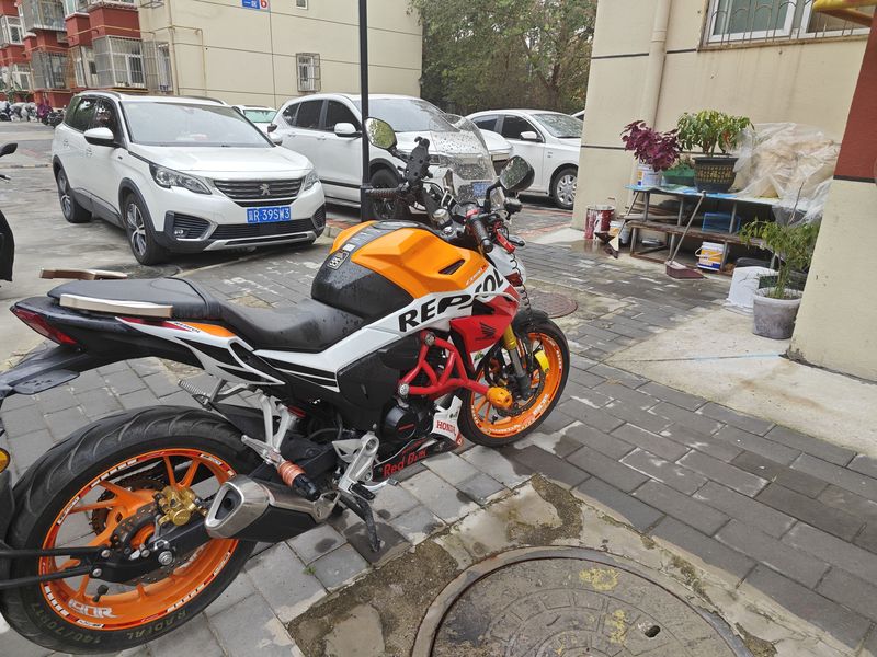 二手五羊本田CB190R 暴锋眼
