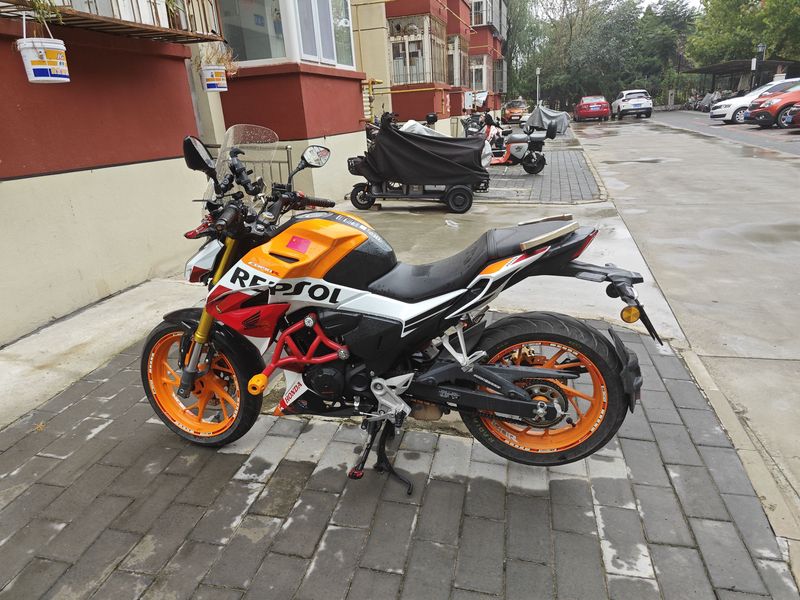 二手五羊本田CB190R 暴锋眼